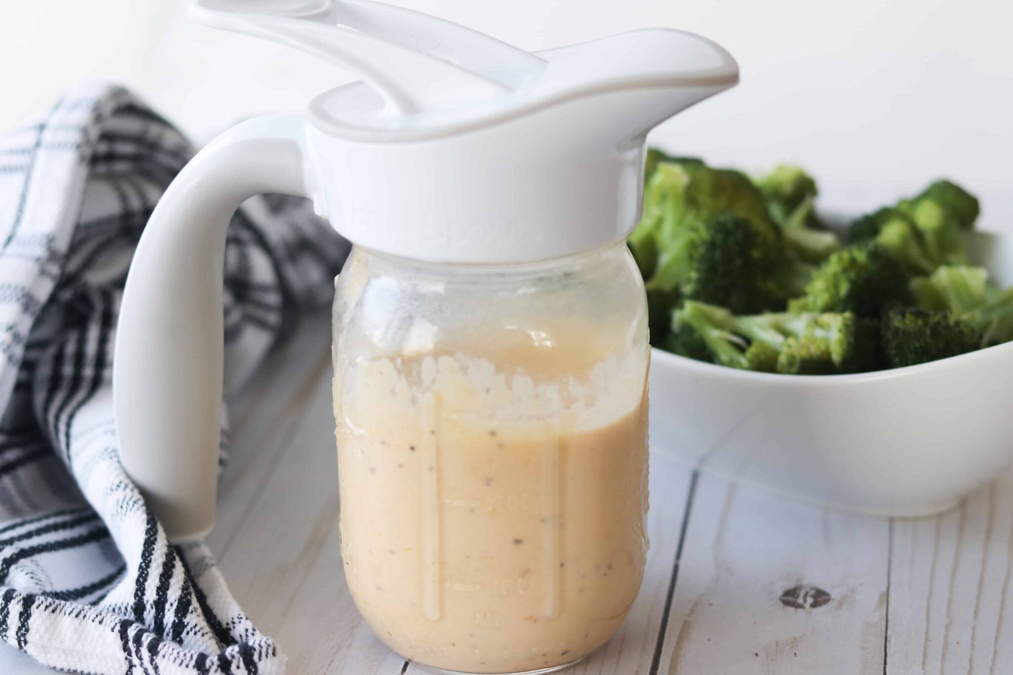 Cheddar Cheese Sauce Recipe (With Heavy Whipping Cream)