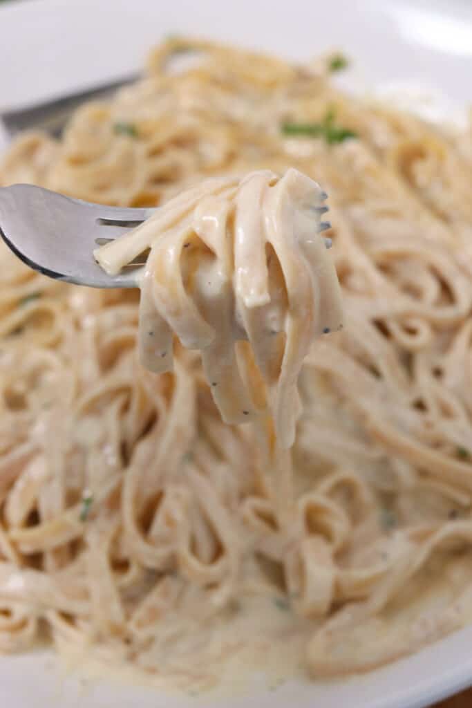 Instant Pot Alfredo with Fettuccine Pasta Whole Lotta Yum