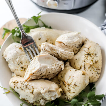 boneless skinless chicken breast cooked from frozen in a pressure cooker