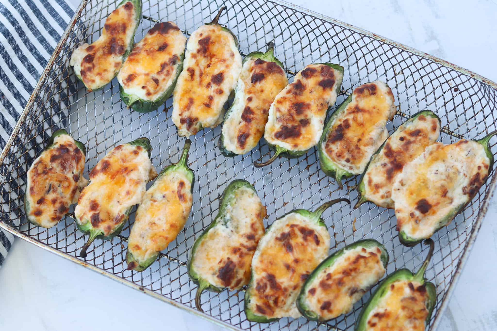Air Fryer Jalapeno Cream Cheese Poppers
