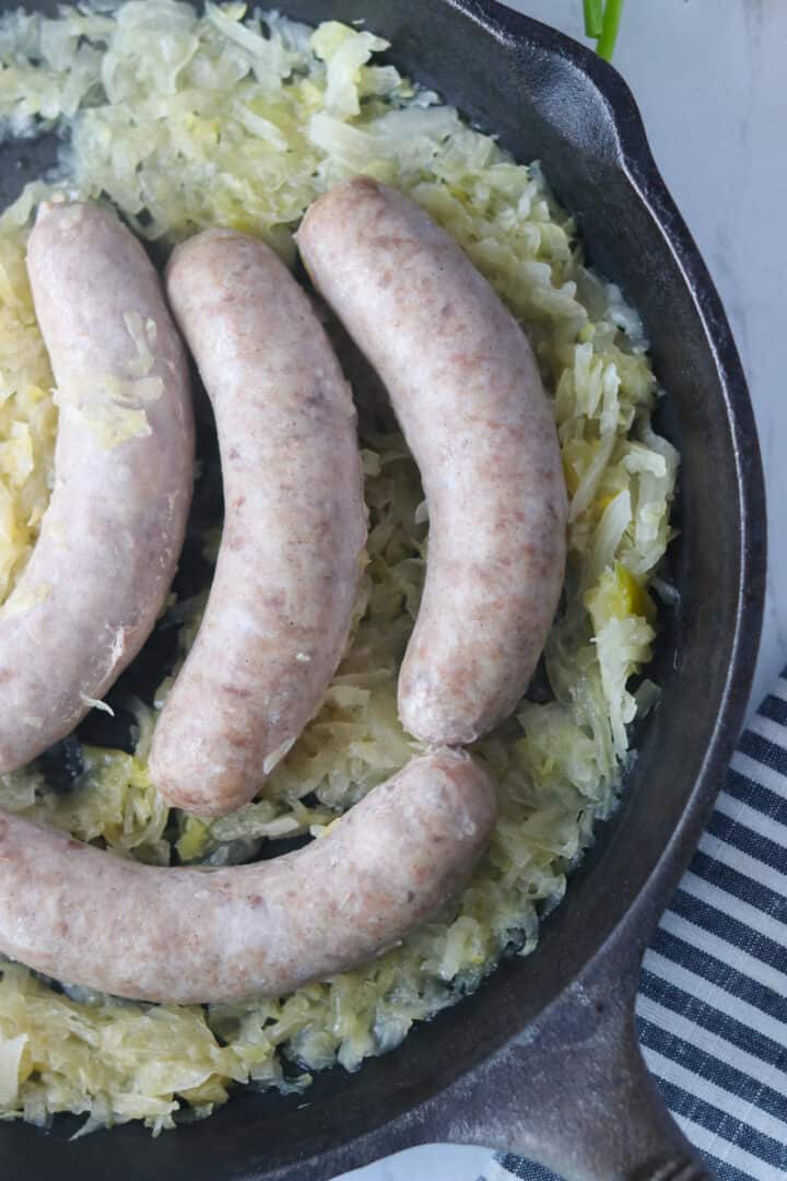 kochende Bratwurst