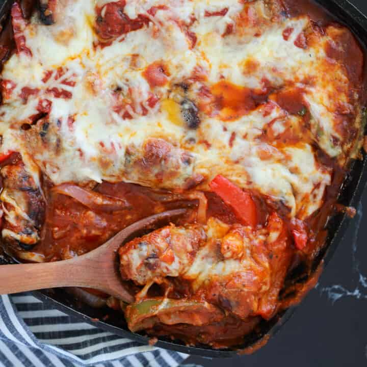 https://wholelottayum.com/wp-content/uploads/2020/09/baked-italian-sausage-720x720.jpg