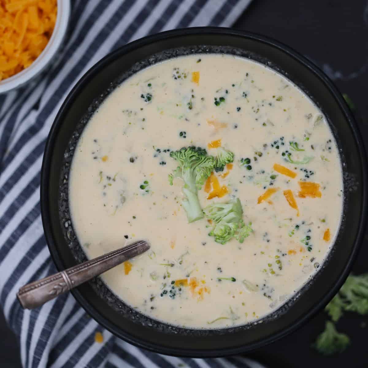 Broccoli Cheese Soup Recipe (5 Ingredients!) - Wholesome Yum