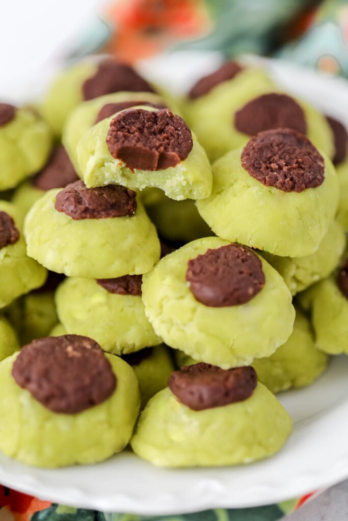 sugar free chocolate mints recipe stacked on a white plate