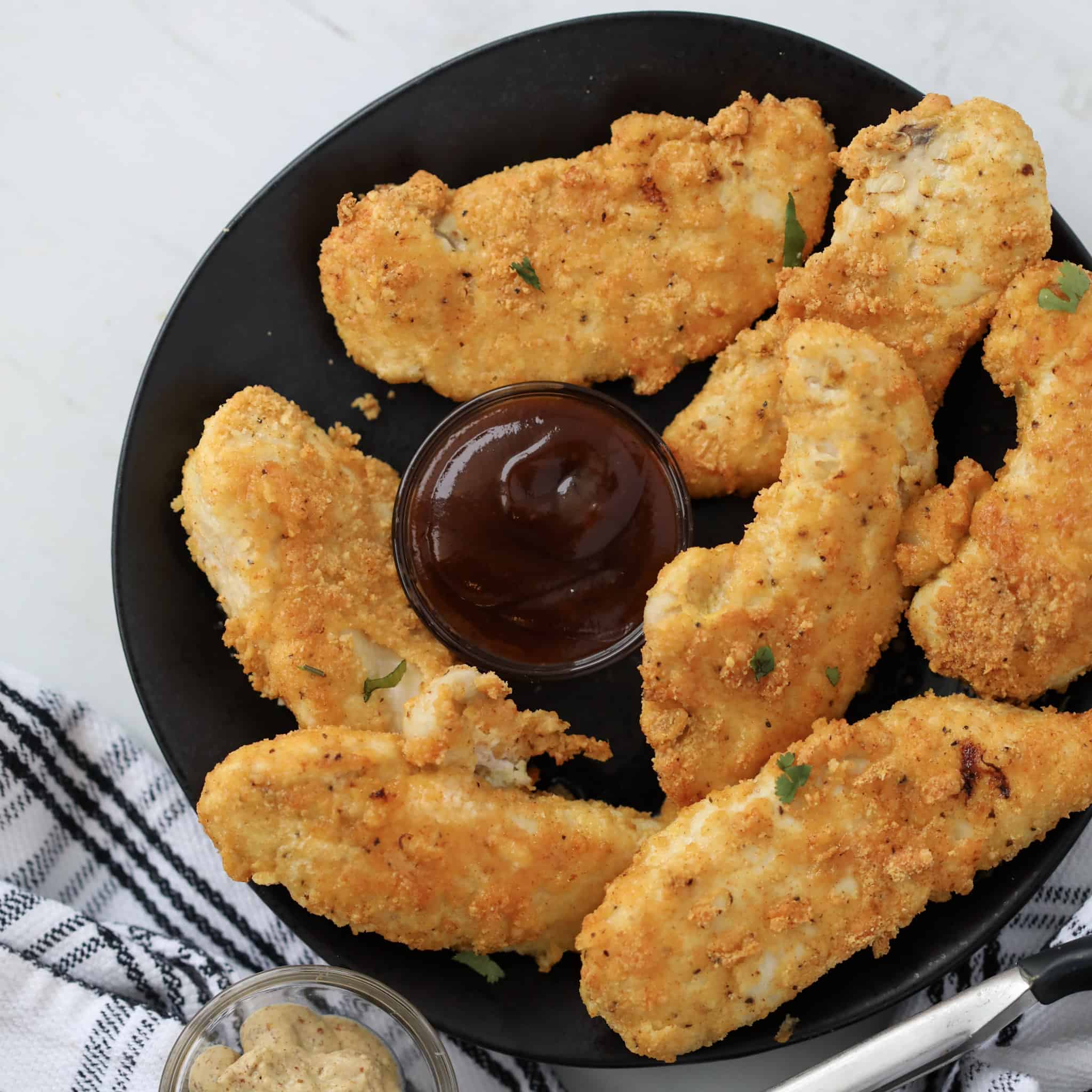 https://wholelottayum.com/wp-content/uploads/2021/02/keto-air-fryer-chicken-tenders.jpg