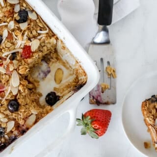 Baked oatmeal with blueberries.