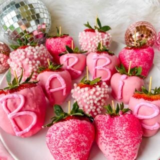 pink chocolate dipped strawberries easy and fun recipes with strawberries