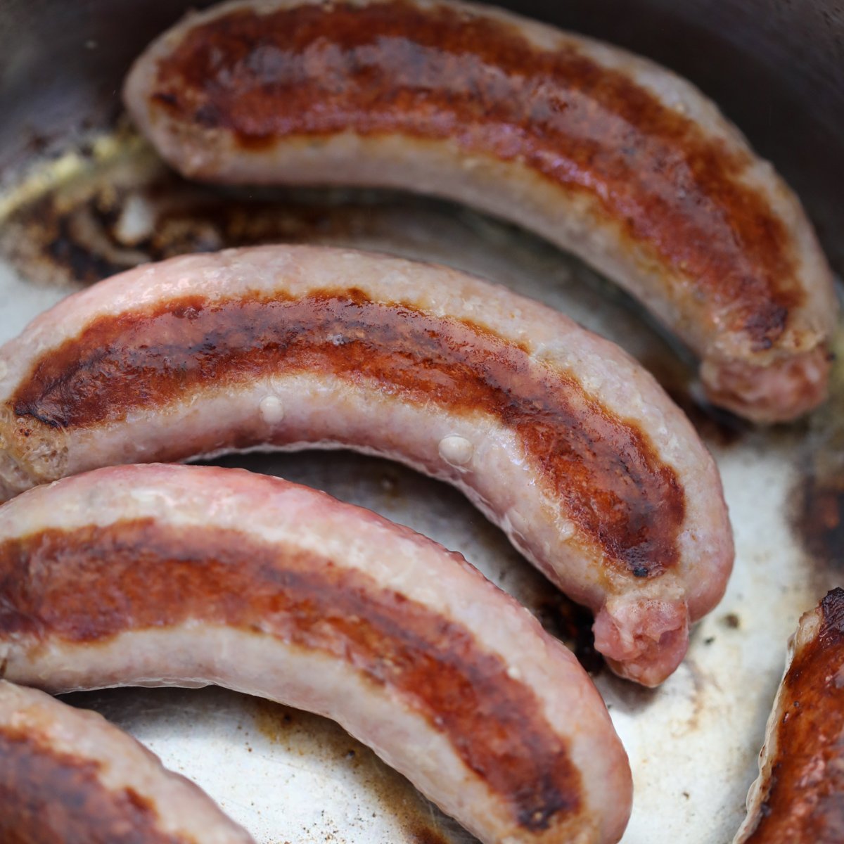 searing italian sausages in an instant pot before cooking them under pressure to get a browned finish