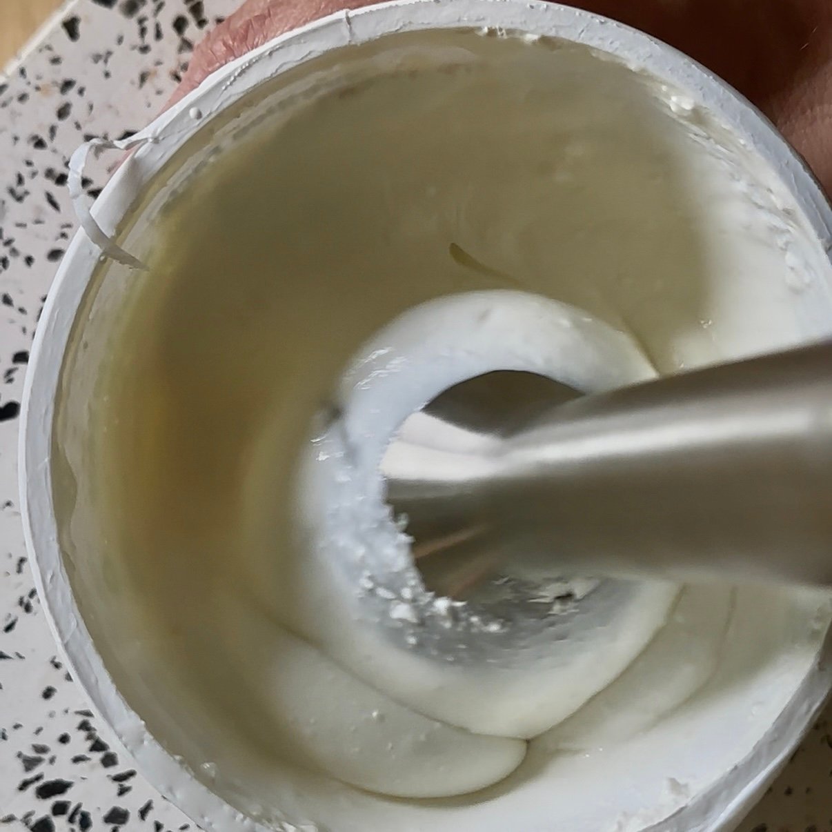 blending the cottage cheese for the cloud bread recipe