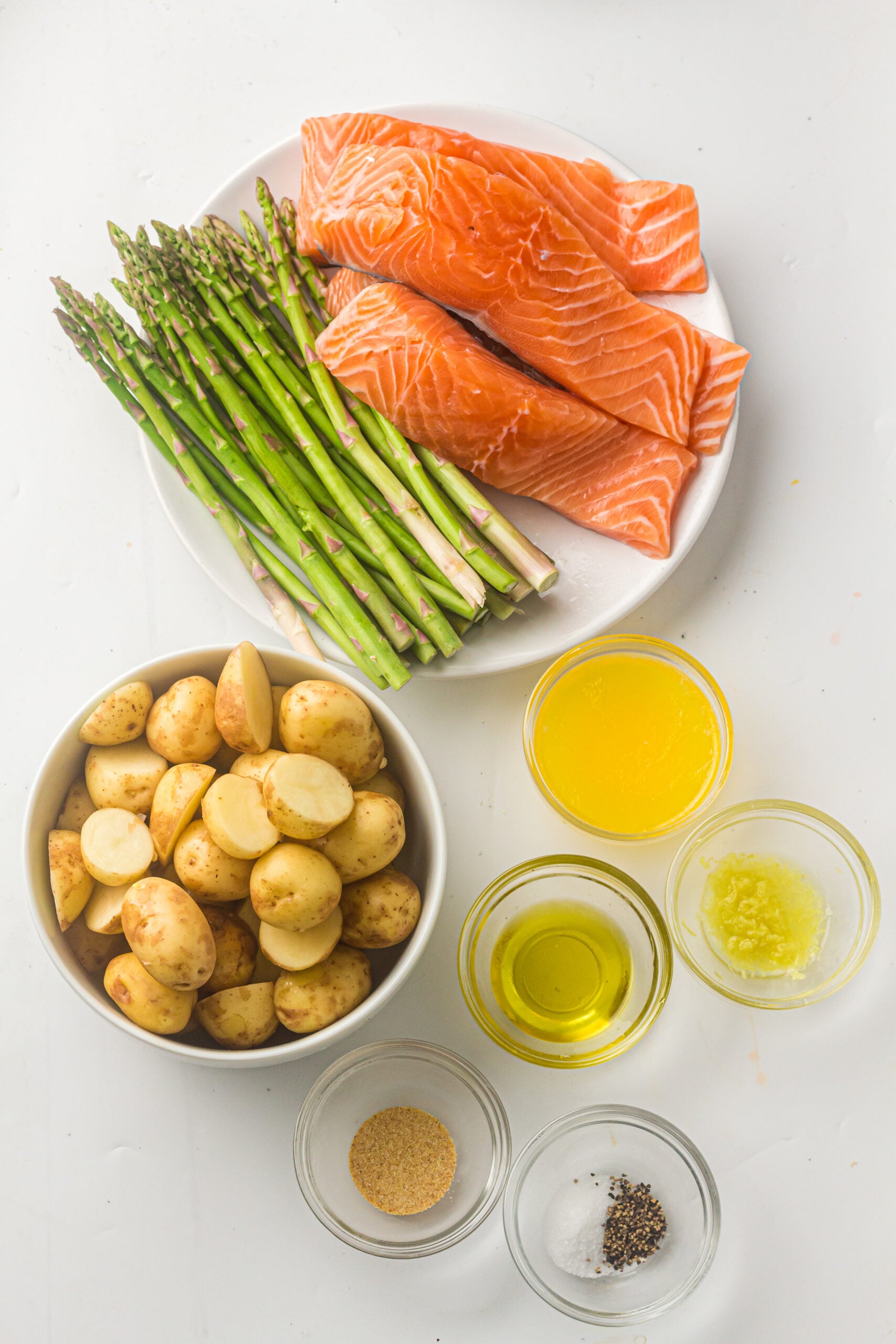 ingredient for sheet pan salmon